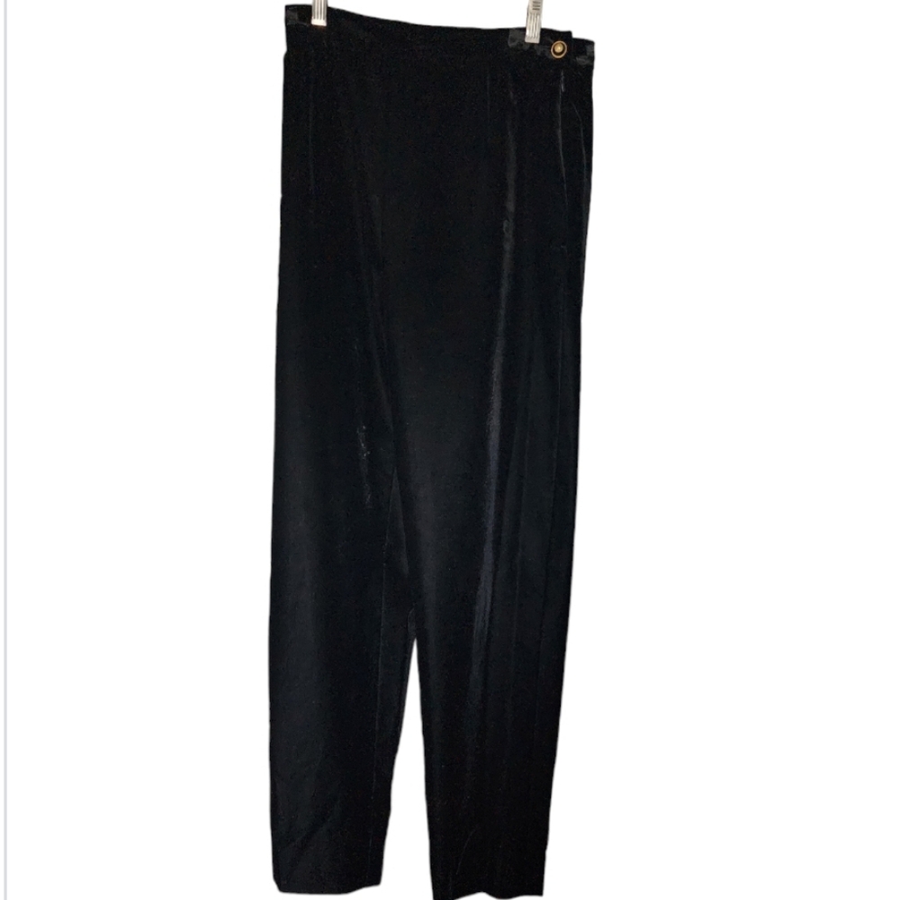 Preowned Chanel Velvet Pants.